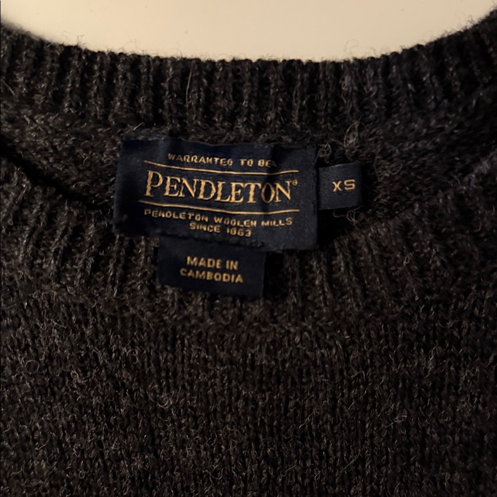 Pendleton Women's Charcoal Crewneck Sweater